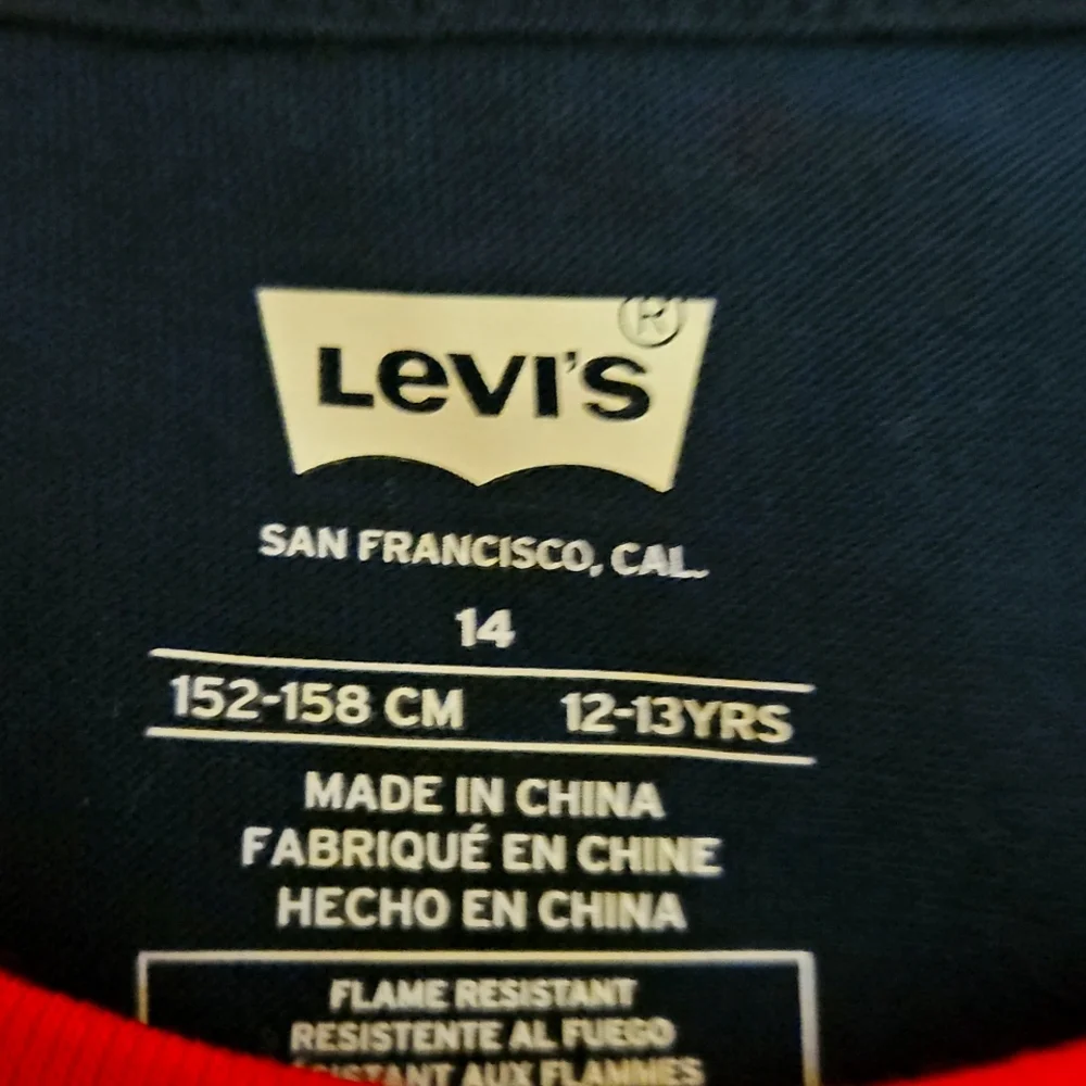 Levi Straus And Co Kids LST Medium  12 - 13 YO No tags but brand new
